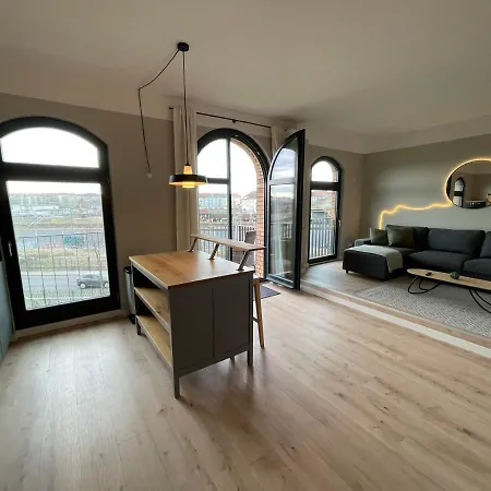 Apartment Loft 7 15min Hbf 2br Smart Tv Wifi *